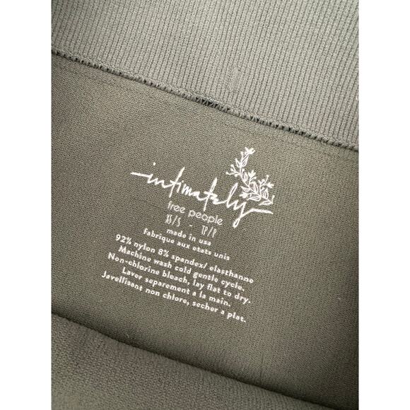 FREE PEOPLE INTIMATELY Army Green Knit Seamless Bike Shorts Made in USA XS/S - Picture 6 of 6